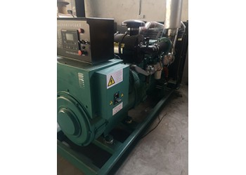 處理原裝二手300千瓦柴油發(fā)電機(jī)組 供應(yīng)機(jī)器
