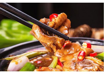 潤仟祥黃燜雞為什么這么好吃?產品有特色