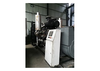 急售三臺(tái)原裝二手七百千瓦柴油發(fā)電機(jī)組 九成新